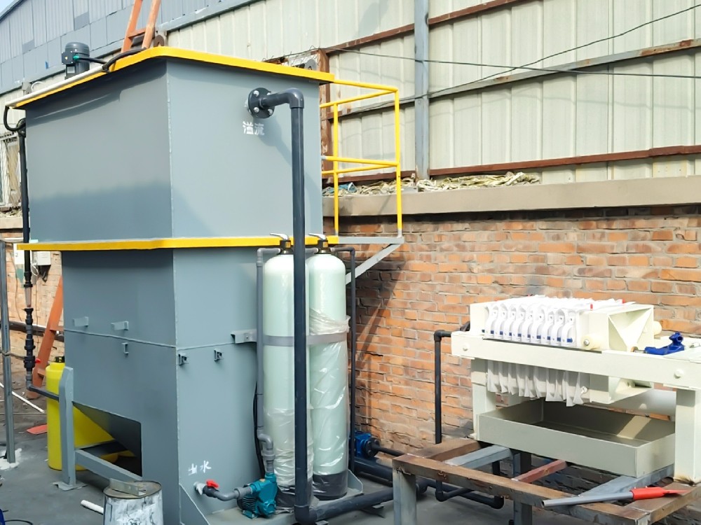 危廢工廠雨水收集處理：沉淀池設備的關鍵作用